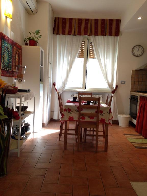 Bed and Breakfast Casa Degli Ubaldi Rom Exterior foto